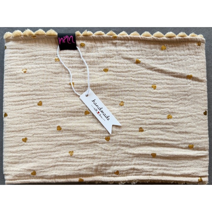 Tour de cou beige petit cœur