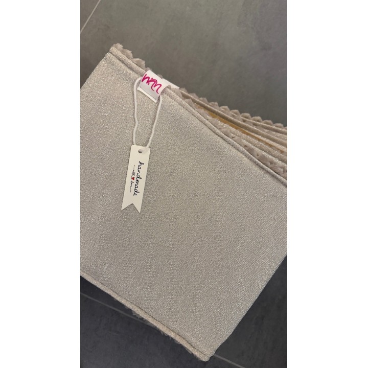 Tour de cou brillant